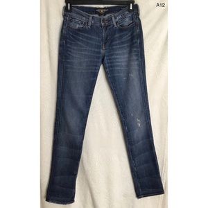 Lucky brand straight leg jeans. Womens